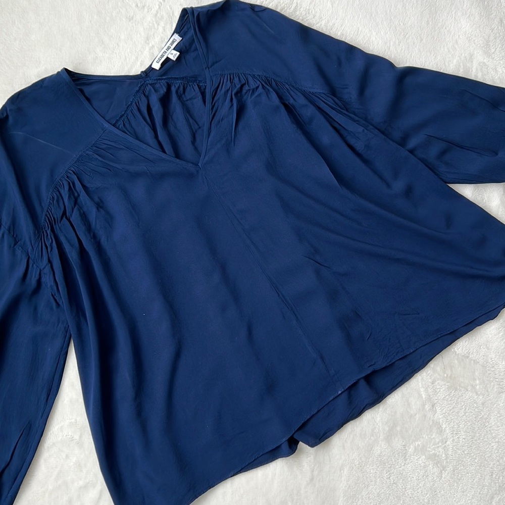 Elizabeth and James flowy v-neck top